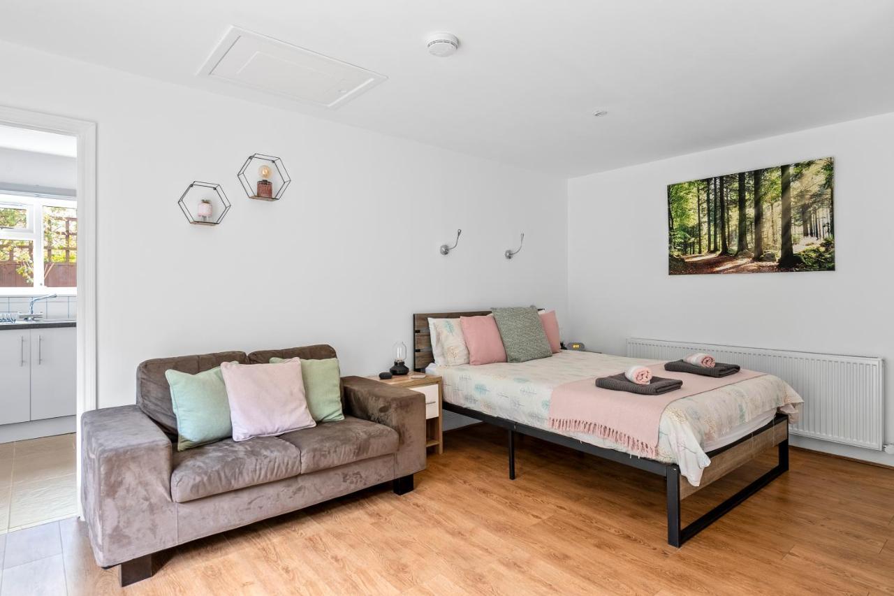 Number 2, Lytton Tree Lodge, Reydon, Southwold 외부 사진